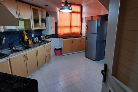 آپارتمان مبله دوخواب قدوسی غربی 1 در شیراز