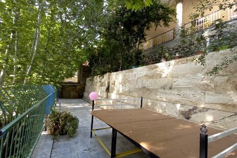 ویلا مبله دو طبقه دوخواب لب آب در باغ بهاردان