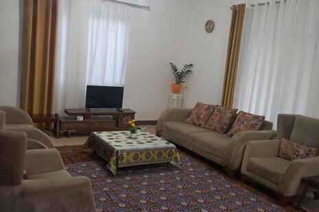 ویلا مبله تکخواب بالابند زیبا در تنکابن