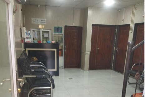 اتاق 3 تخت در مسافرخانه مشهد