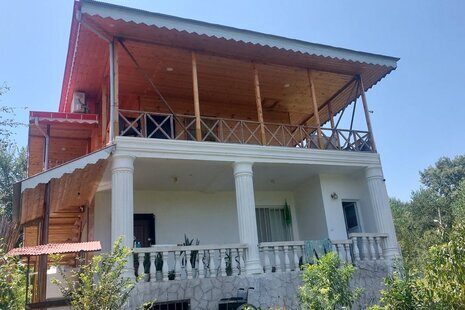 واحد مبله 30 متری طبقه دوم ویلا چوبی بلوط در رشت