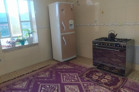 آپارتمان مبله سه خواب پاکباز در سی سخت