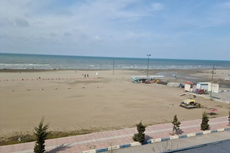 واحد دوخواب (رو به دریا) در هاستل بابلسر