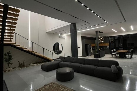 ویلا دوبلکس 3 خواب استخردار ایوان در رودهن