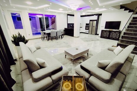 ویلای تریپلکس استخردار سه خواب سیترین در محمودآباد