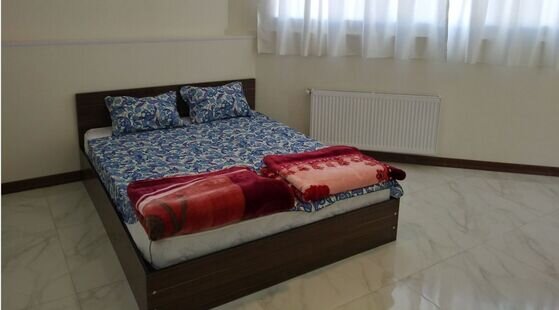 آپارتمان 8 در خانه مسافر گل یاس