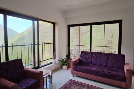 واحد مبله دوخواب طبقه اول ویلا در چمستان