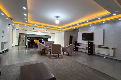 ویلا استخردار دو خواب تیتان در کردان