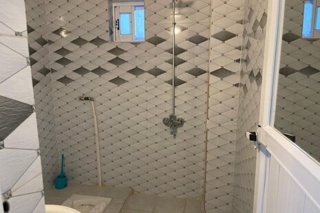 واحد تکخواب 80 متری در طبقه همکف ویلا در چمستان