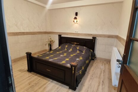 آپارتمان مبله دوخواب استخردار ثمین در زنجان