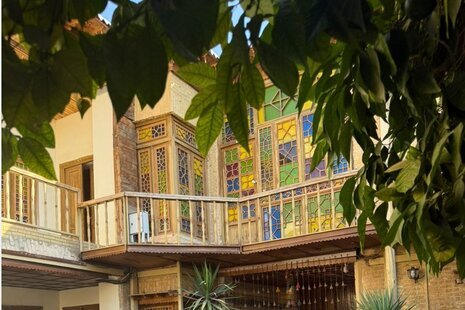 اتاق شماره 11 در اقامتگاه بومگردی شیراز