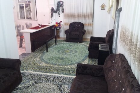 واحد در طبقه همکف ویلا پره سر