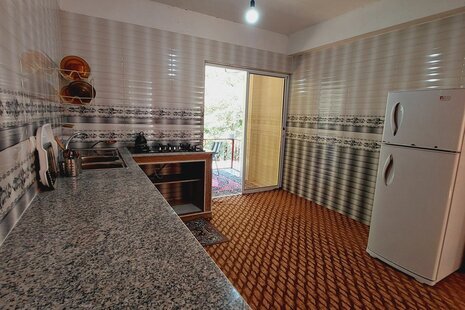 واحد در طبقه دوم مجتمع رایان 2