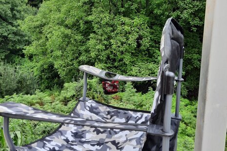 واحد تکخواب تراس دار در طبقه اول ویلای آمل