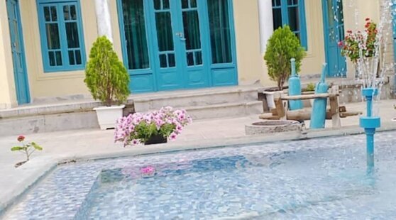 اتاق سه نفره بهشت در اقامتگاه بومگردی اصفهان