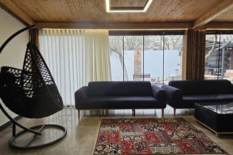 ویلا چهارخواب استخردار بنای جهان با جکوزی در کرج