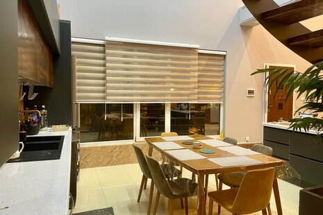 ویلا دوبلکس مبله دوخواب مریال در چهارباغ