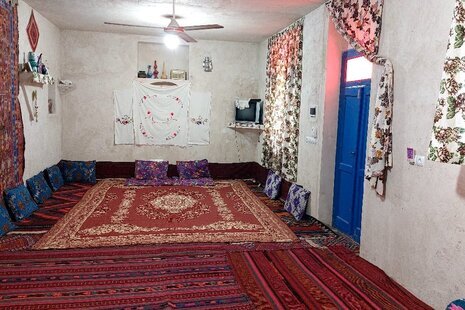 واحد تکخواب گلفرج در اقامتگاه بومگردی جلفا