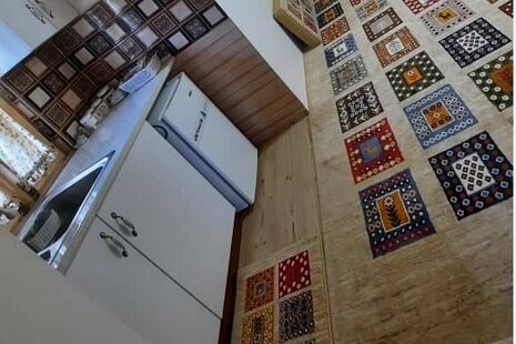 واحد تکخواب نازخاتون در اقامتگاه بومگردی خمام