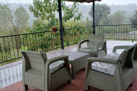 واحد تکخواب چهره در طبقه اول ویلای بابل