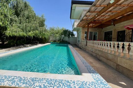 ویلا استخردار دوبلکس سه خواب لوکس در کردان