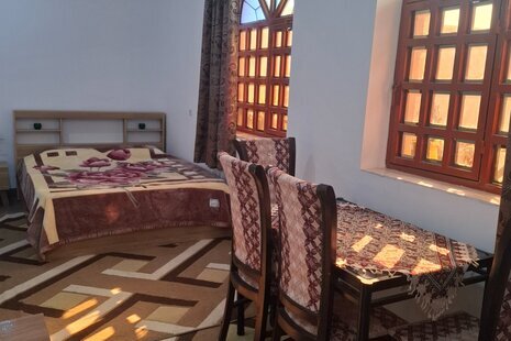 اتاق (3) در اقامتگاه بومگردی در بوشهر