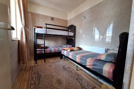 آپارتمان دوخواب عمارت سنگی 4 در اسکو