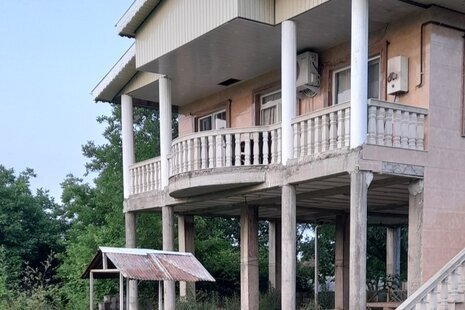 واحد دوخواب در طبقه دوم ویلای فومن