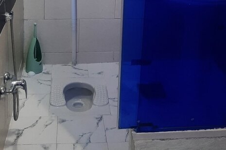 اتاق 4 نفره 1 در مهمانپذیر تاکستان