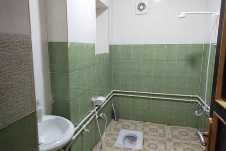 اتاق مبله ساوات در اقامتگاه بومگردی قشم