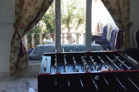 باغ ویلا تک خواب استخردار بردیا در چهارباغ