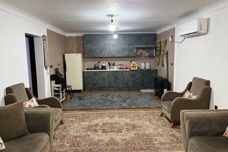 واحد تکخواب مبله در طبقه ی همکف ویلا سواد کوه