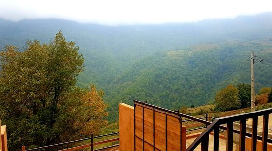 سوئیت تکخواب کلبه نازگل در روستا پاقلعه