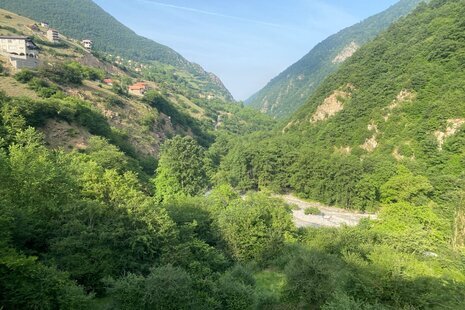 ویلا مبله تکخواب باغ فندق در تنکابن