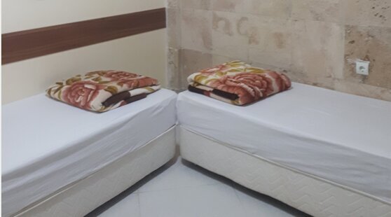 سوئیت آپارتمان دوخواب در مسافرخانه در مشهد