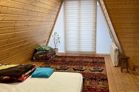 کلبه سوئیسی مبله تکخواب کلون 2 در پره سر