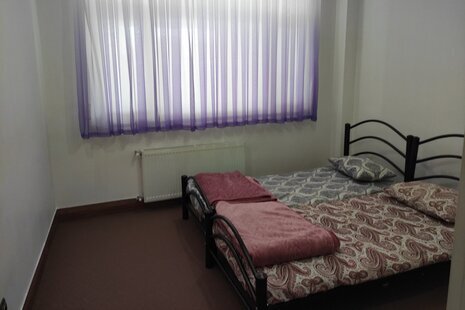 واحد در طبقه اول ویلا بالکن دار چم زاینده رود سامان