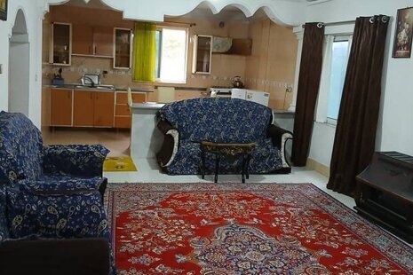 واحد تکخواب در طبقه اول ویلا در چالوس