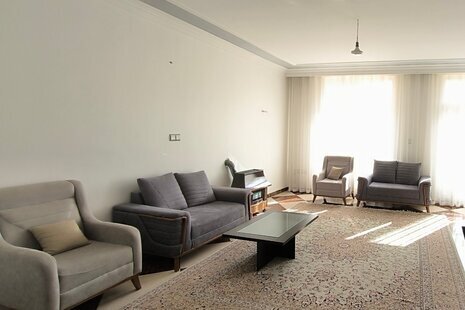 آپارتمان مبله دو خواب در شیراز