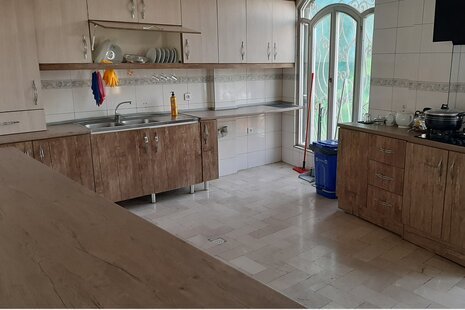 آپارتمان سه خواب سورپرایز 1 در میدان سپاه