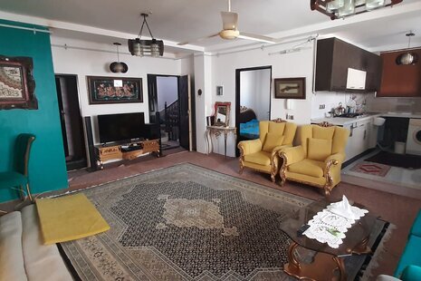 واحد مبله دوخواب طبقه همکف ویلا بیدمجنون در گلوگاه