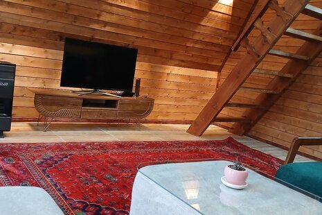 کلبه سوئیسی دوبلکس جکوزی دار مبله دوخواب در رشت