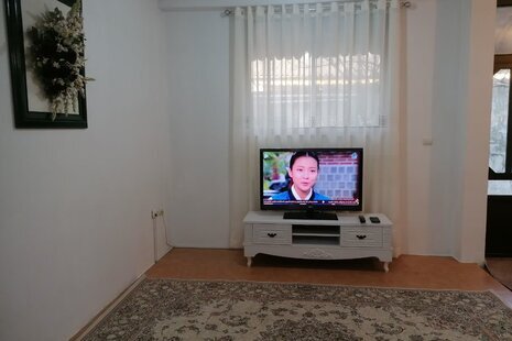 واحد مبله تکخواب طبقه همکف ویلا بهار در بندرانزلی