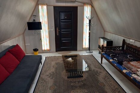 کلبه یاس 2 در لاهیجان