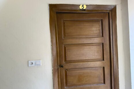 اتاق شماره 5 در اقامتگاه بومگردی شیراز