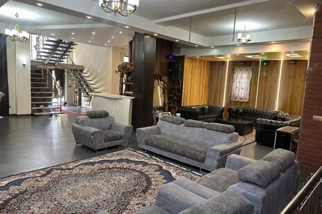 ویلا مبله تریپلکس استخردار هفت خواب پارسیان در رودهن