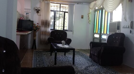 واحد در طبقه همکف ویلا پره سر