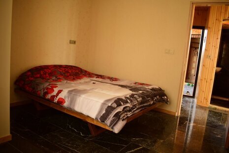 واحد تکخواب زاینده رود 1 در حجت آباد