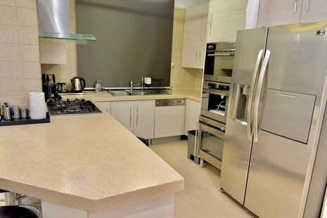 آپارتمان مبله دوخواب لوکس گلنار در الهیه