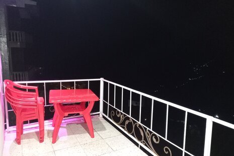 واحد دو خواب در طبقه همکف ویلا تنکابن